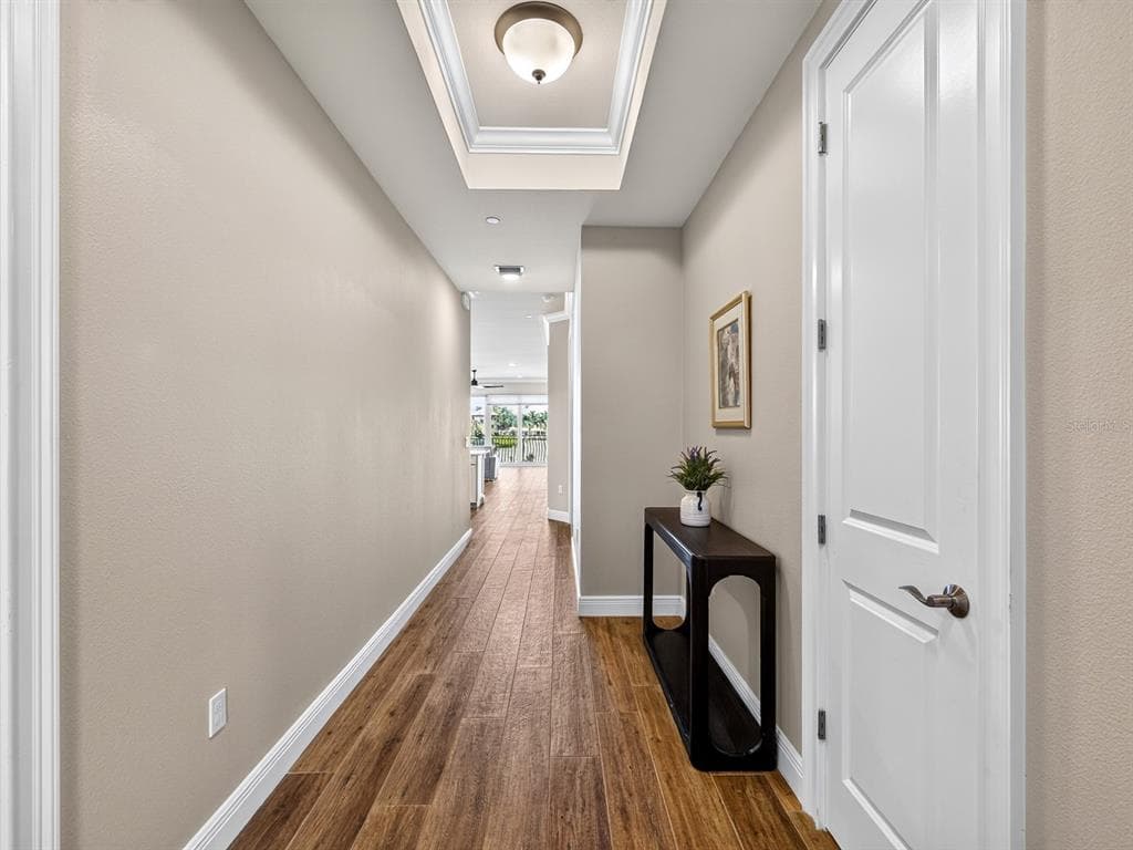 501 TAMIAMI TRAIL N 201 photo 7