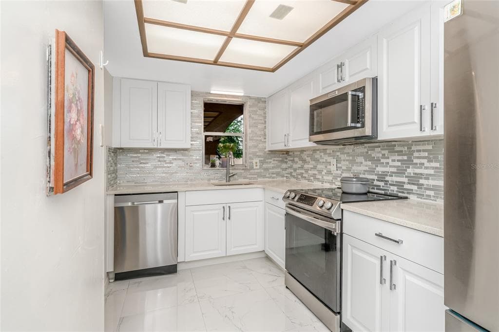 9700 STARKEY ROAD 113 photo 5