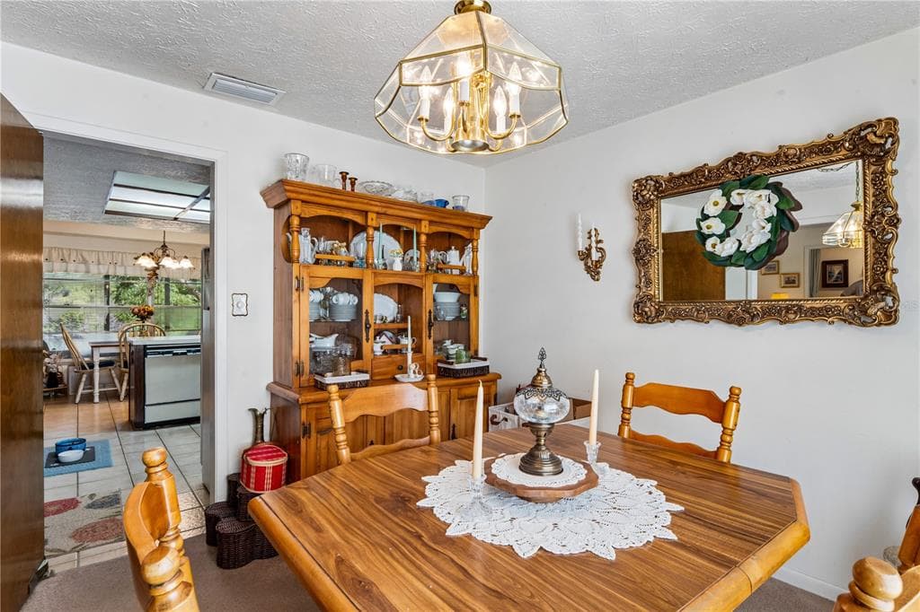 10739 DRUMMOND ROAD photo 22