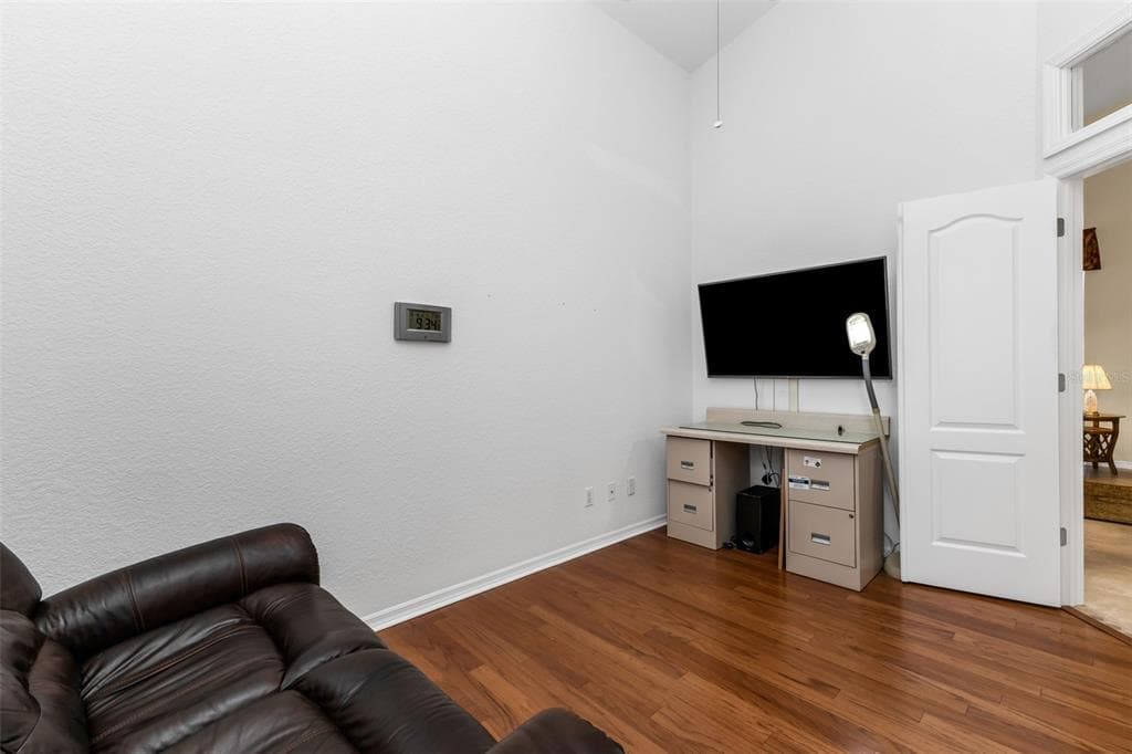 10161 ARROWHEAD DRIVE photo 6