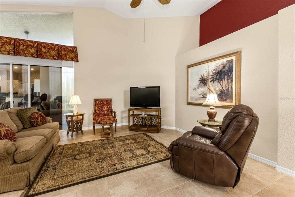 10161 ARROWHEAD DRIVE photo 7