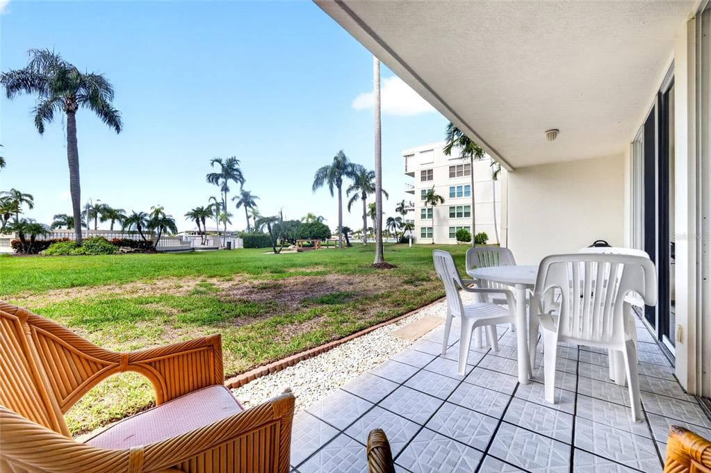 6021 BAHIA DEL MAR CIRCLE 137 photo 13