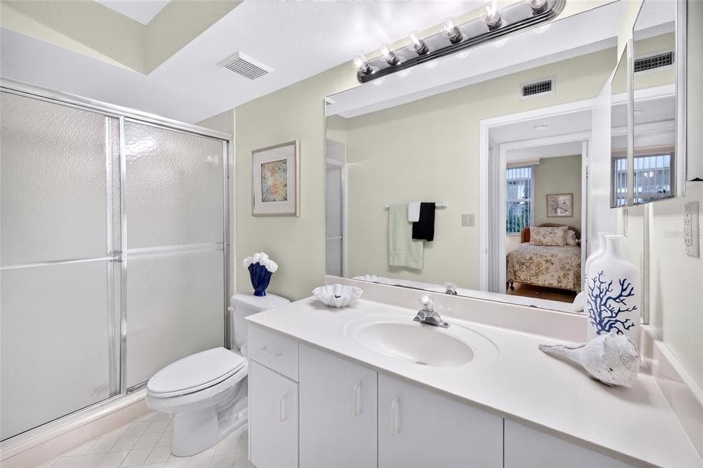 6021 BAHIA DEL MAR CIRCLE 137 photo 25