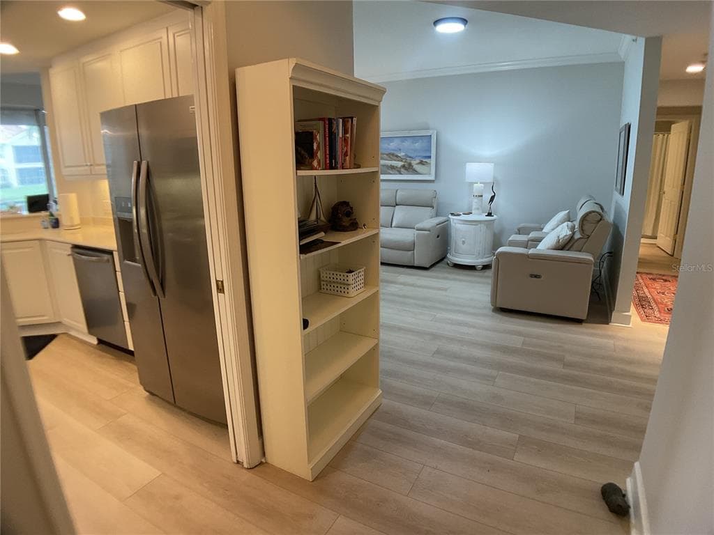 5235 PARISIENNE PLACE 101B28 photo 6