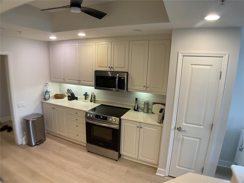 5235 PARISIENNE PLACE 101B28 photo 11