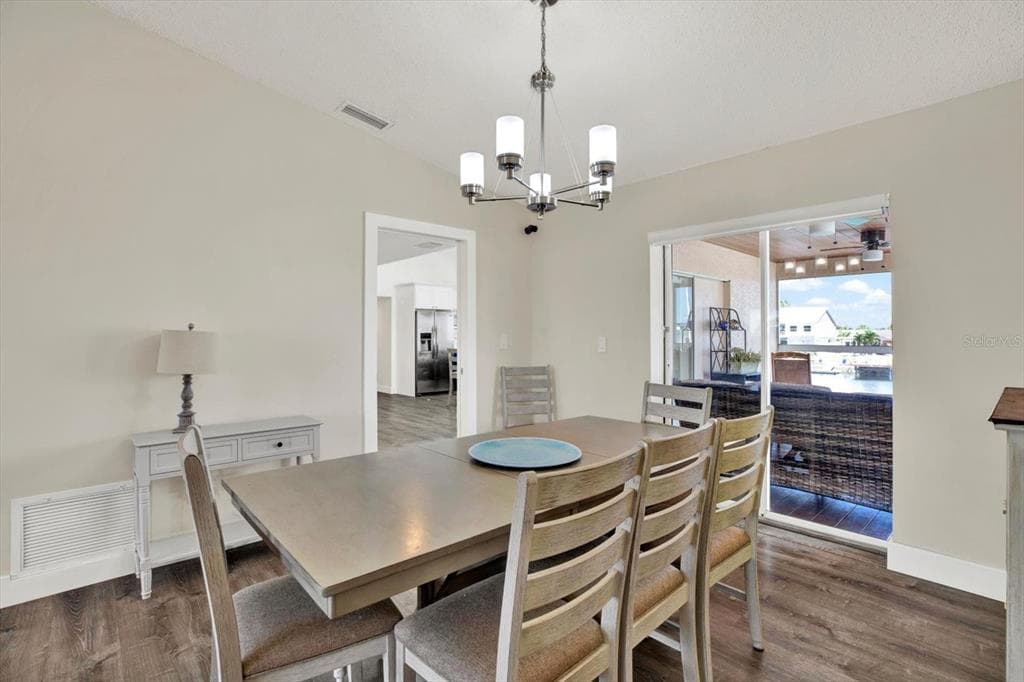 5532 PILOTS PLACE photo 12