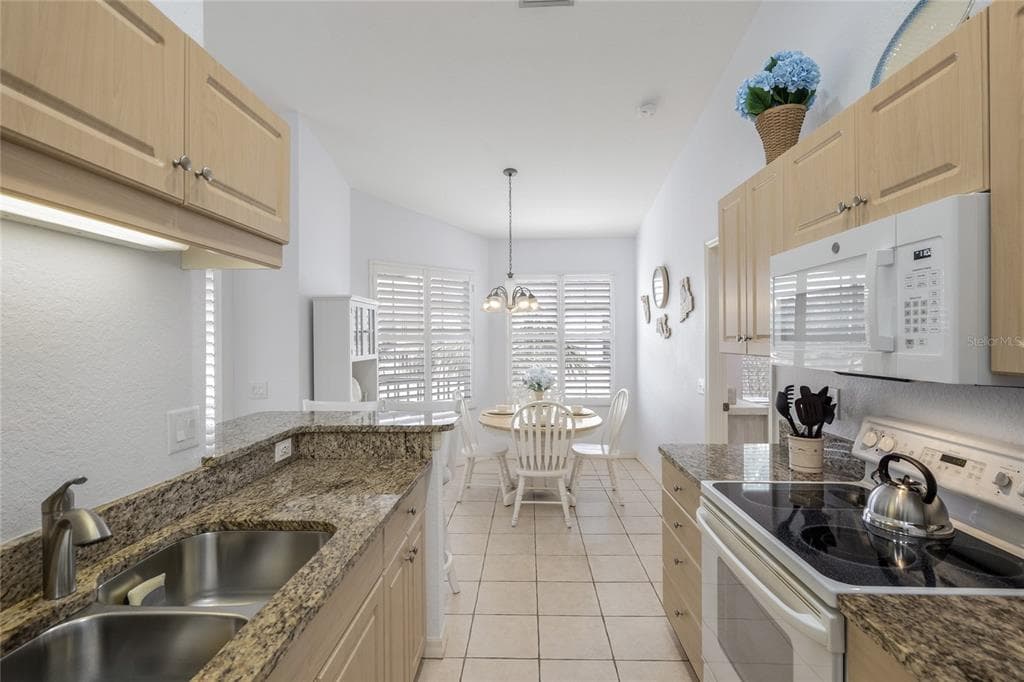 203 CASA DEL LAGO WAY 203 photo 22