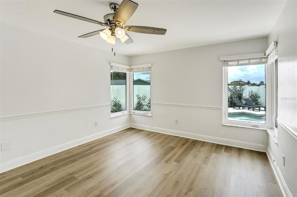 201 DRIFTWOOD LANE photo 16