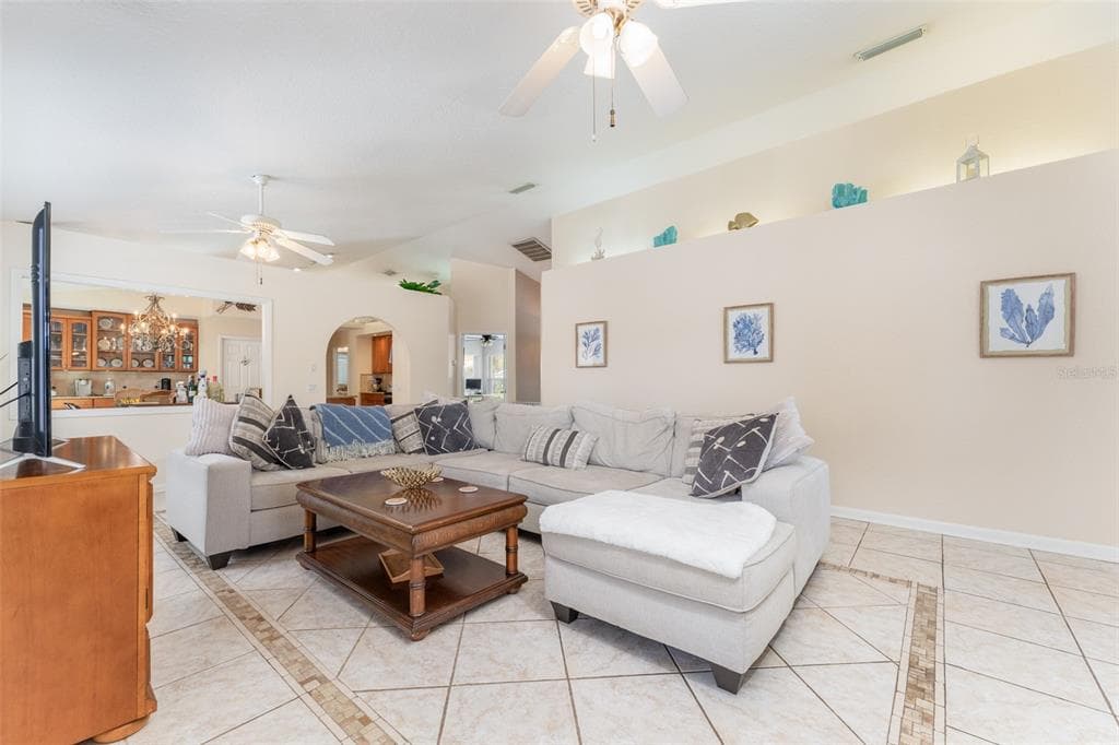 835 SYMPHONY ISLES BOULEVARD photo 12