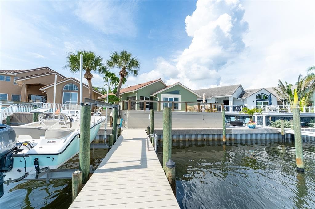 835 SYMPHONY ISLES BOULEVARD photo 5