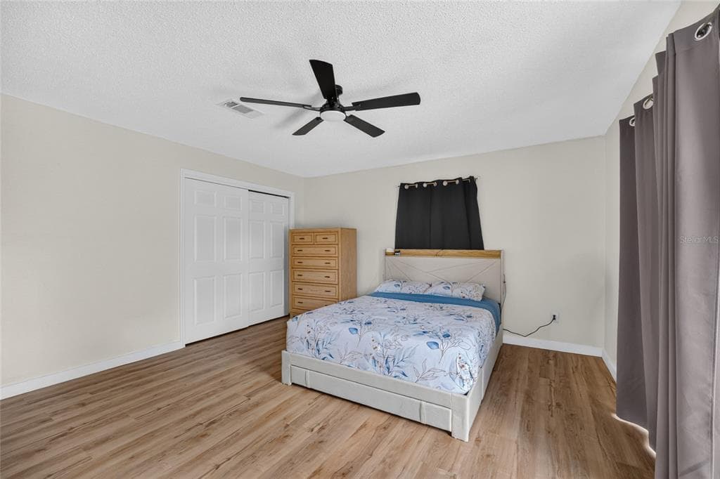 13151 SE 127TH PLACE photo 16