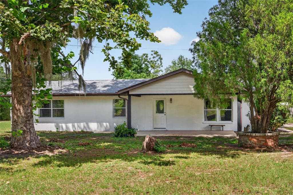 13151 SE 127TH PLACE photo 1