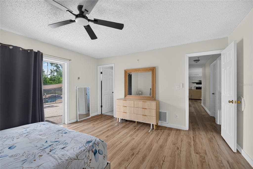 13151 SE 127TH PLACE photo 15