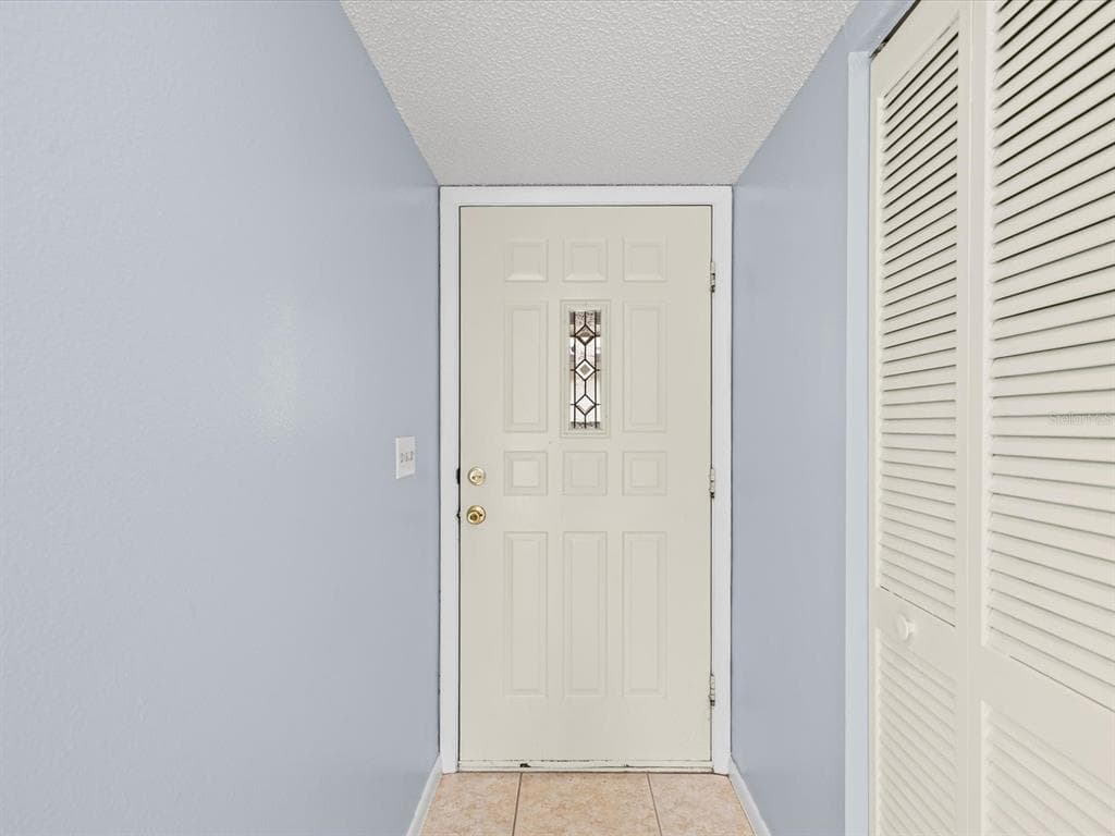 3446 NIBLICK COURT 5 photo 4