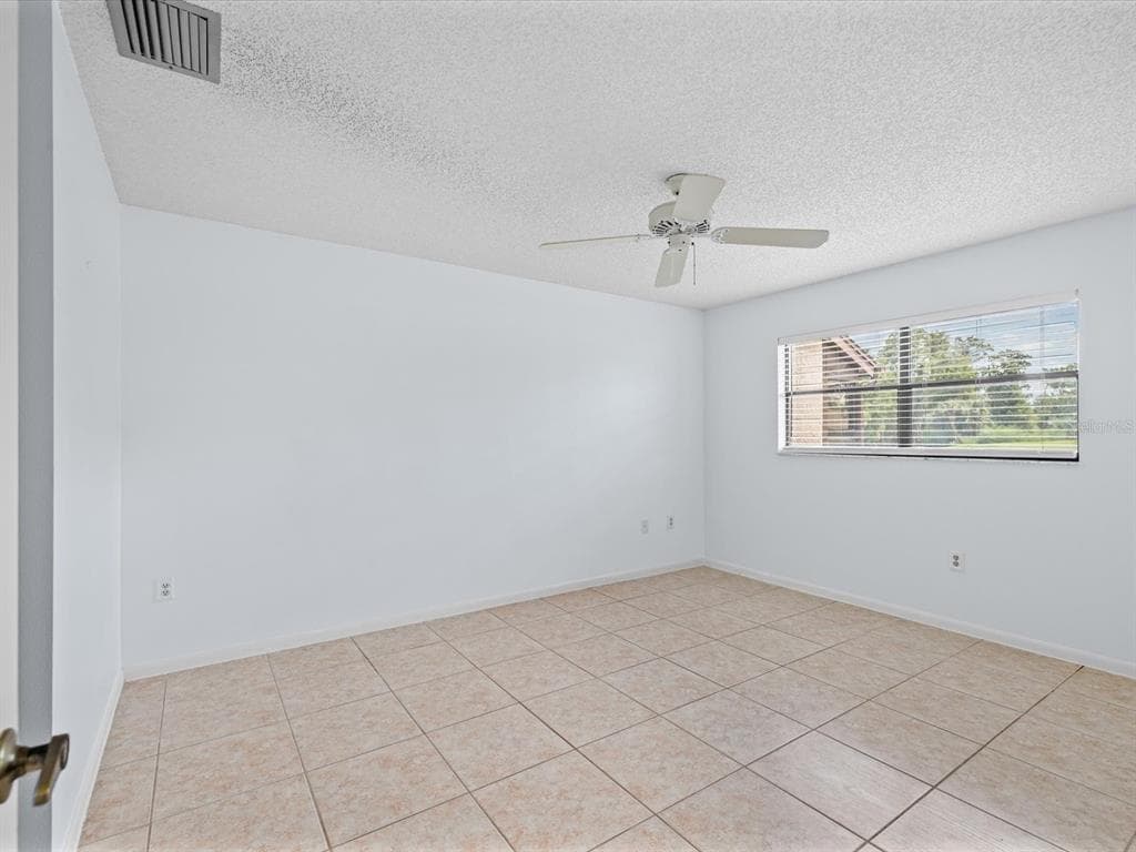 3446 NIBLICK COURT 5 photo 21