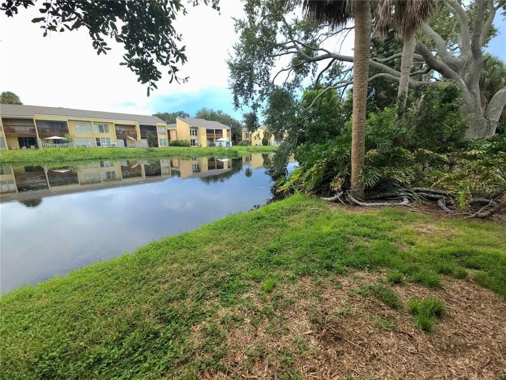 5699 WESTWIND LN photo 19