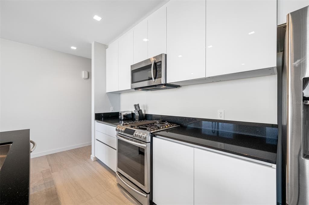 5 N OSCEOLA AVENUE 508 photo 8