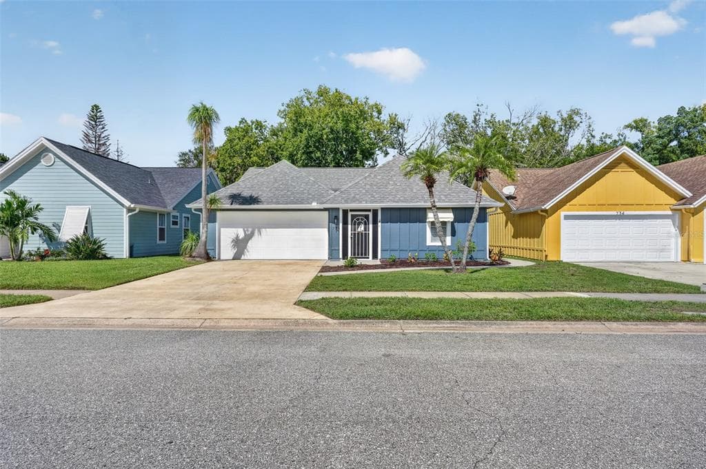 736 PINE SHORES CIRCLE photo 1