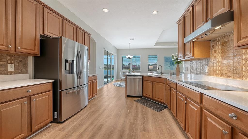415 GRAND PRESERVE COVE photo 13
