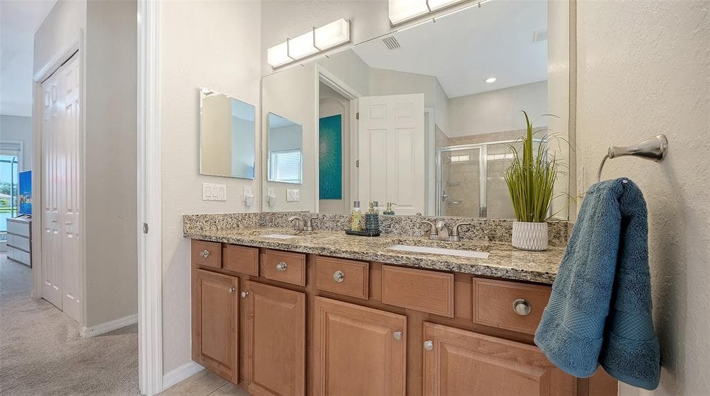 415 GRAND PRESERVE COVE photo 25