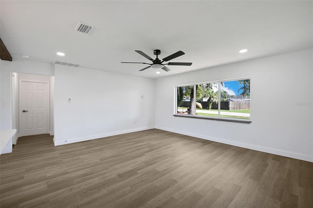 17 POINSETTIA DRIVE photo 10