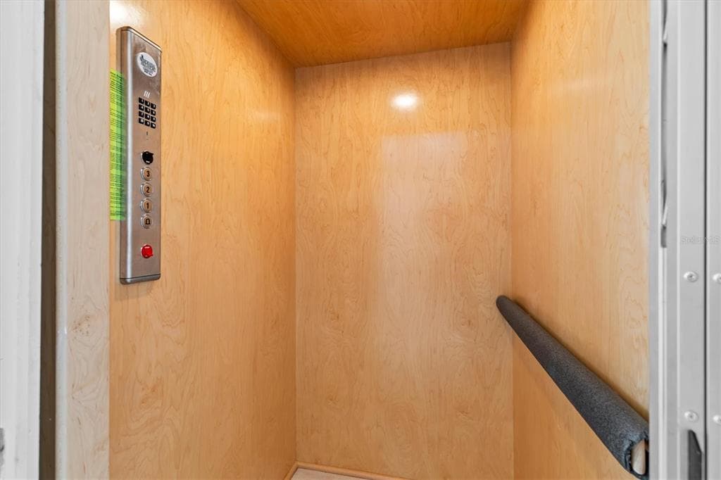 4030 GULF COAST DRIVE photo 5