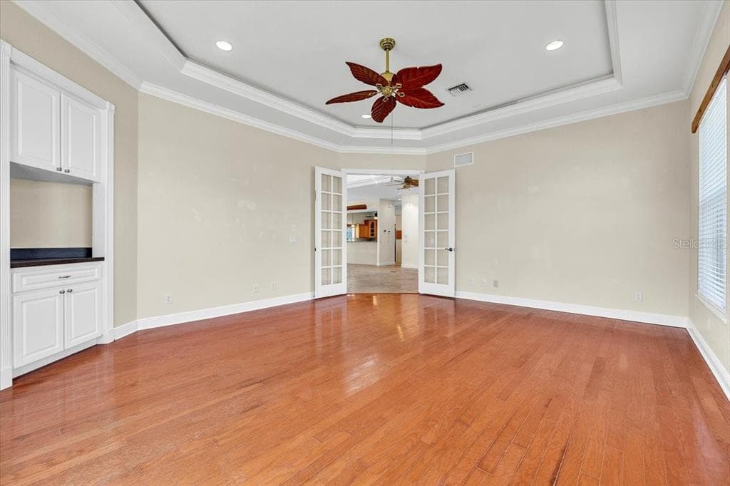 219 SINGAPORE ROAD photo 24
