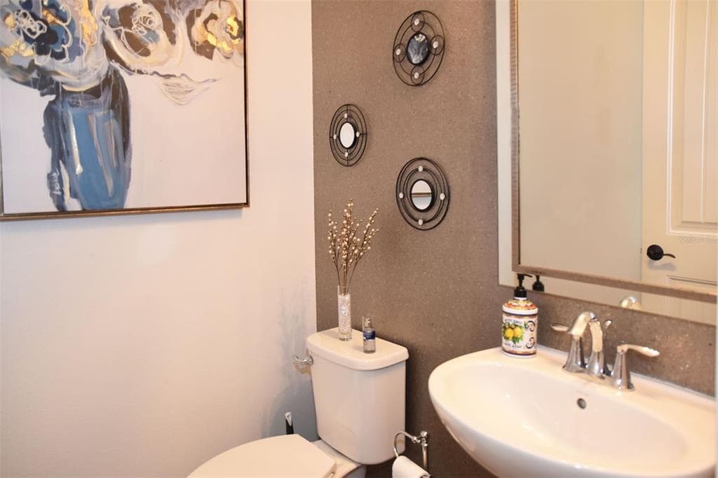 5233 BLOSSOM COVE photo 6
