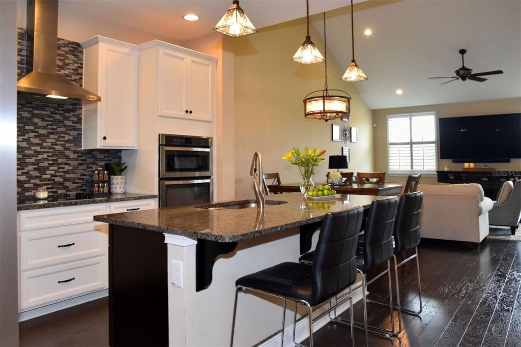 5233 BLOSSOM COVE photo 11