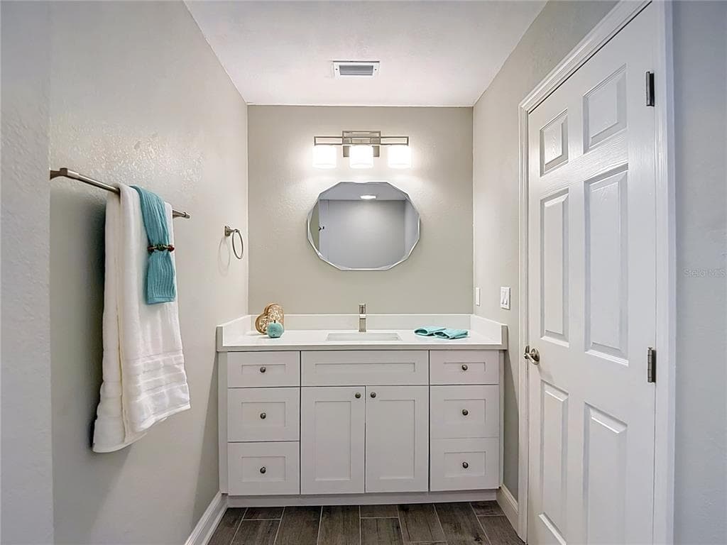 5925 SEASIDE DRIVE photo 23