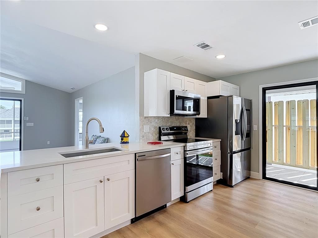 5925 SEASIDE DRIVE photo 13