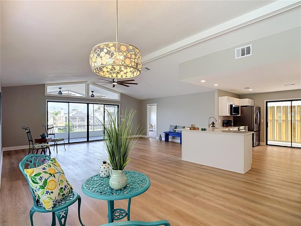 5925 SEASIDE DRIVE photo 9