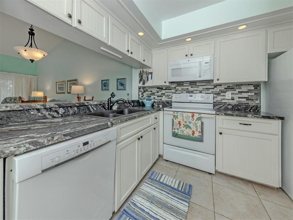 772 BIRD BAY DRIVE N 202 photo 16