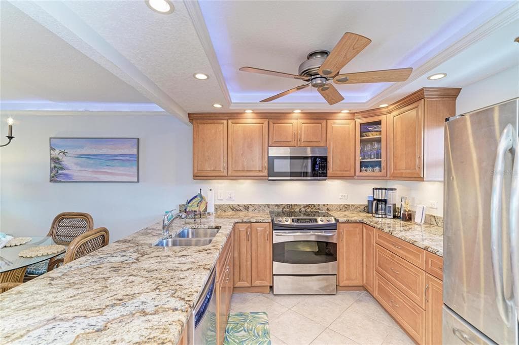 9393 MIDNIGHT PASS ROAD 205 photo 23