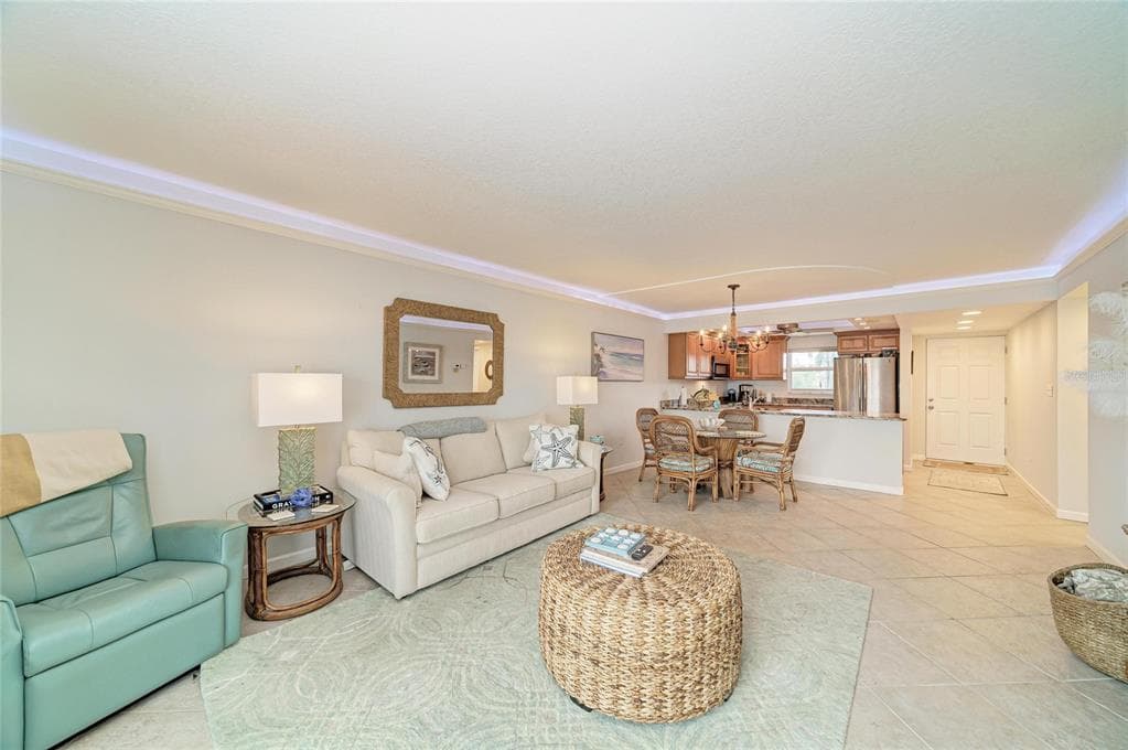9393 MIDNIGHT PASS ROAD 205 photo 17