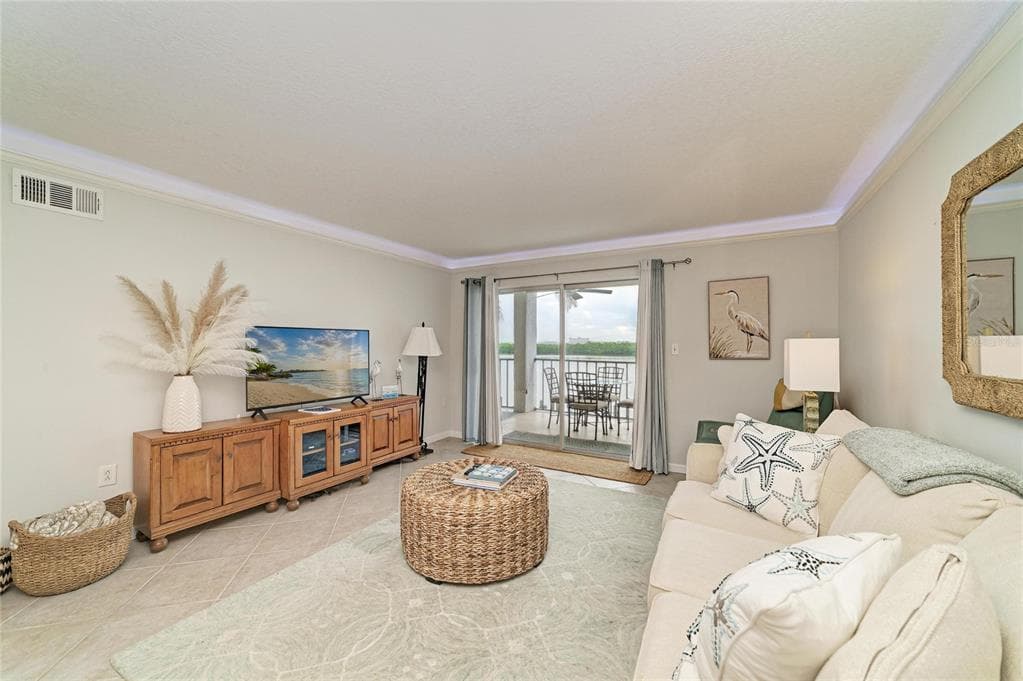 9393 MIDNIGHT PASS ROAD 205 photo 16