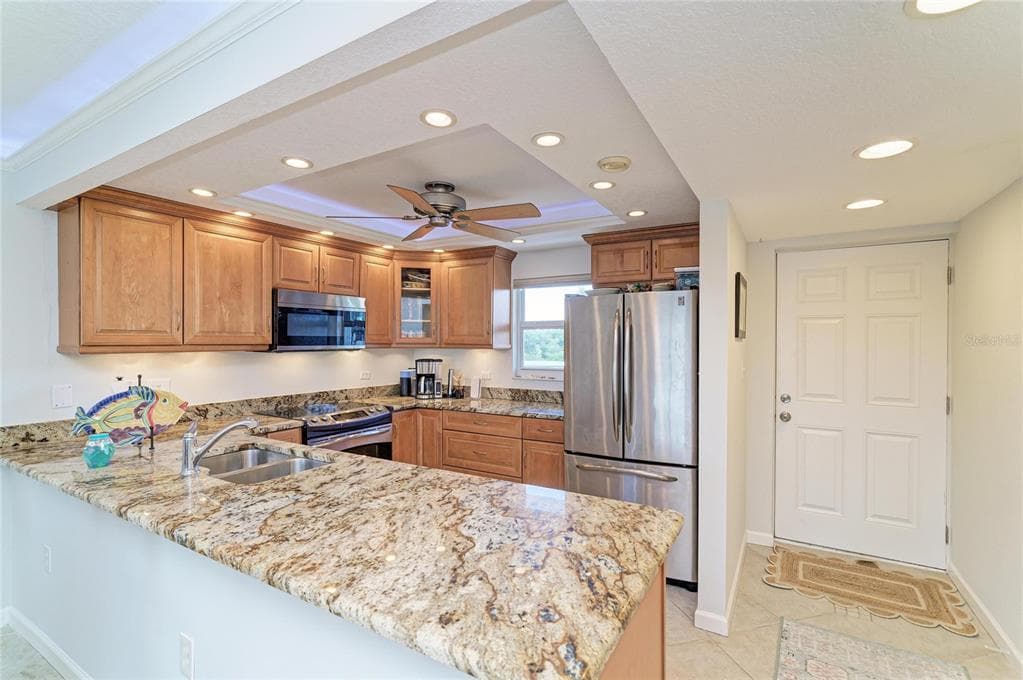 9393 MIDNIGHT PASS ROAD 205 photo 20