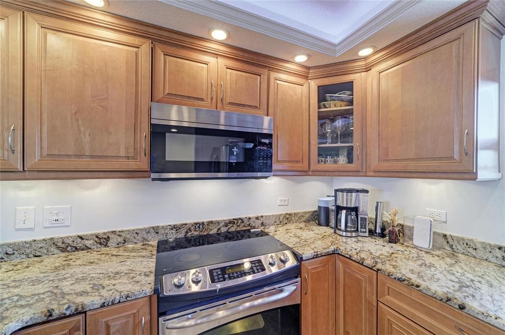 9393 MIDNIGHT PASS ROAD 205 photo 24