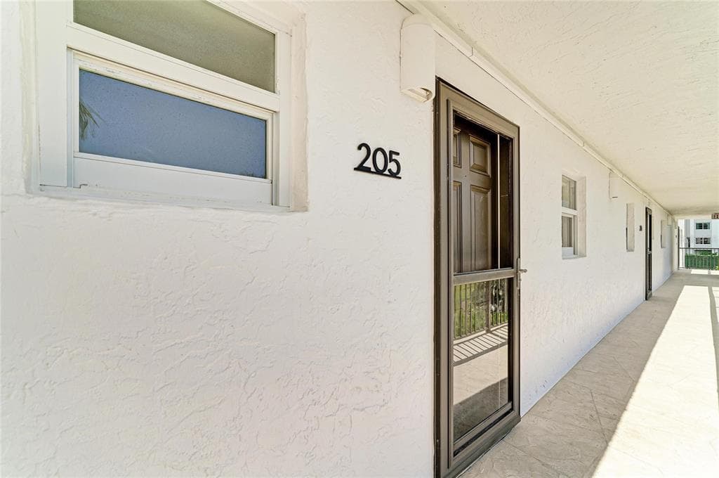 9393 MIDNIGHT PASS ROAD 205 photo 11