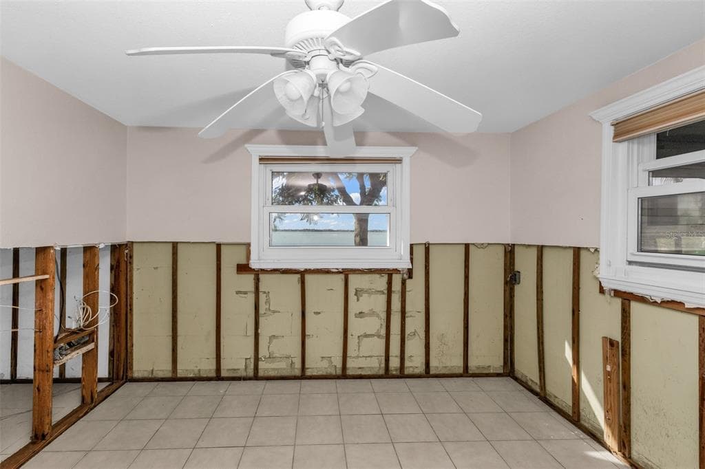 148 NORTHSHORE TERRACE photo 16
