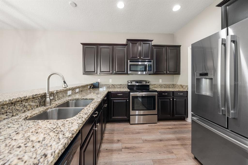 1797 HADDEN HALL PLACE photo 6