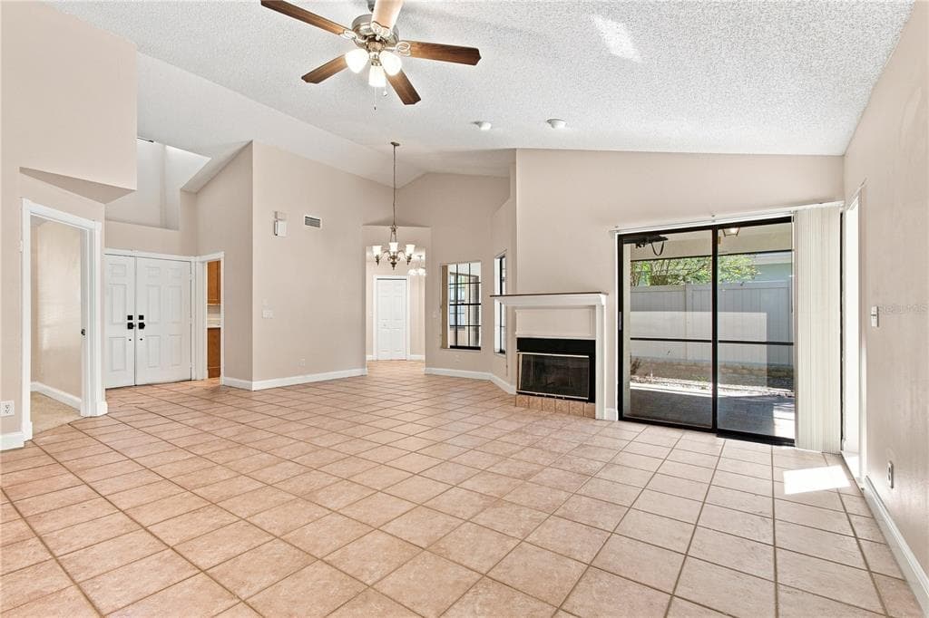 2942 LONGBROOKE WAY photo 11
