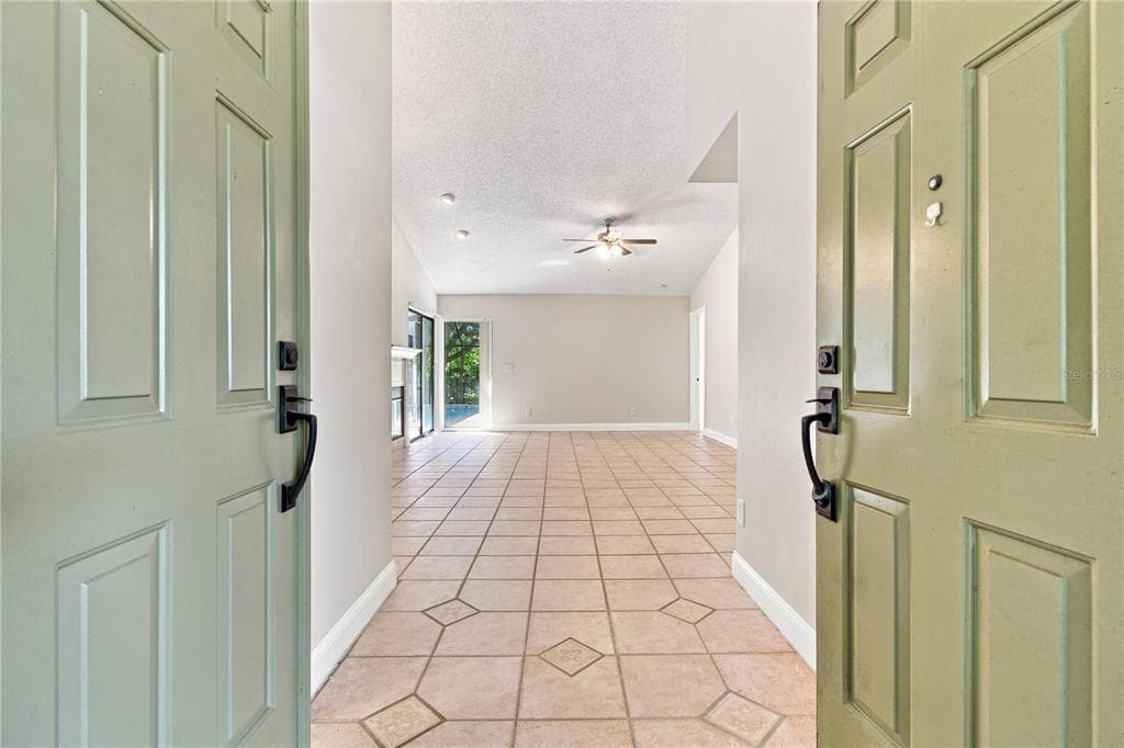 2942 LONGBROOKE WAY photo 8