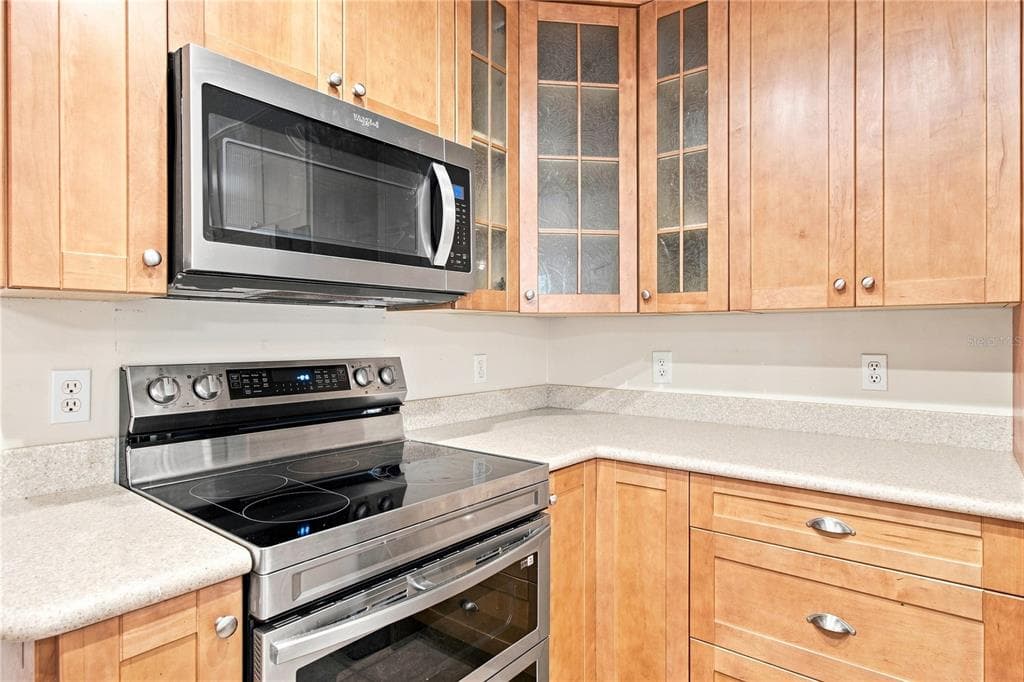 2942 LONGBROOKE WAY photo 25