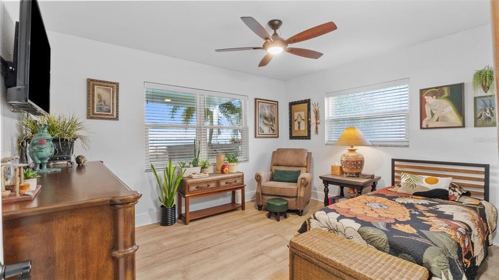 7008 S SHORE DRIVE S photo 22