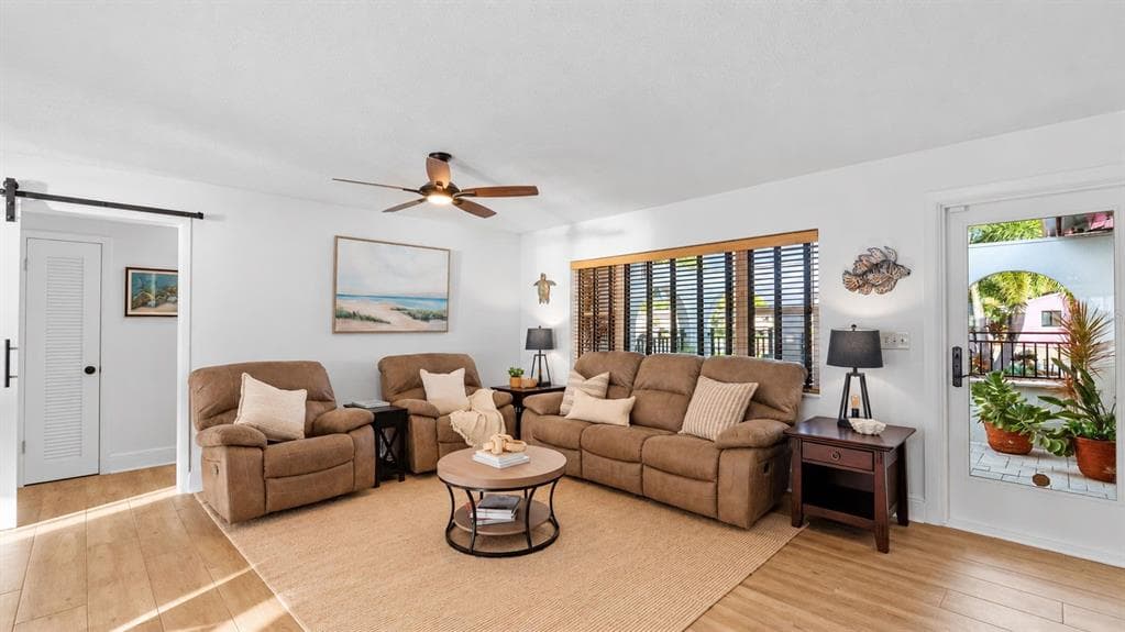7008 S SHORE DRIVE S photo 9