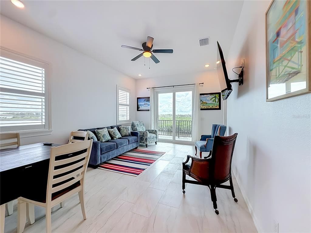 1625 S WALLACE POINT photo 9