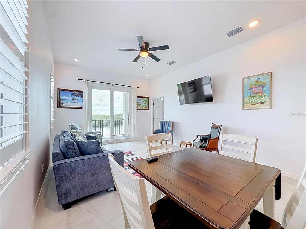 1625 S WALLACE POINT photo 10