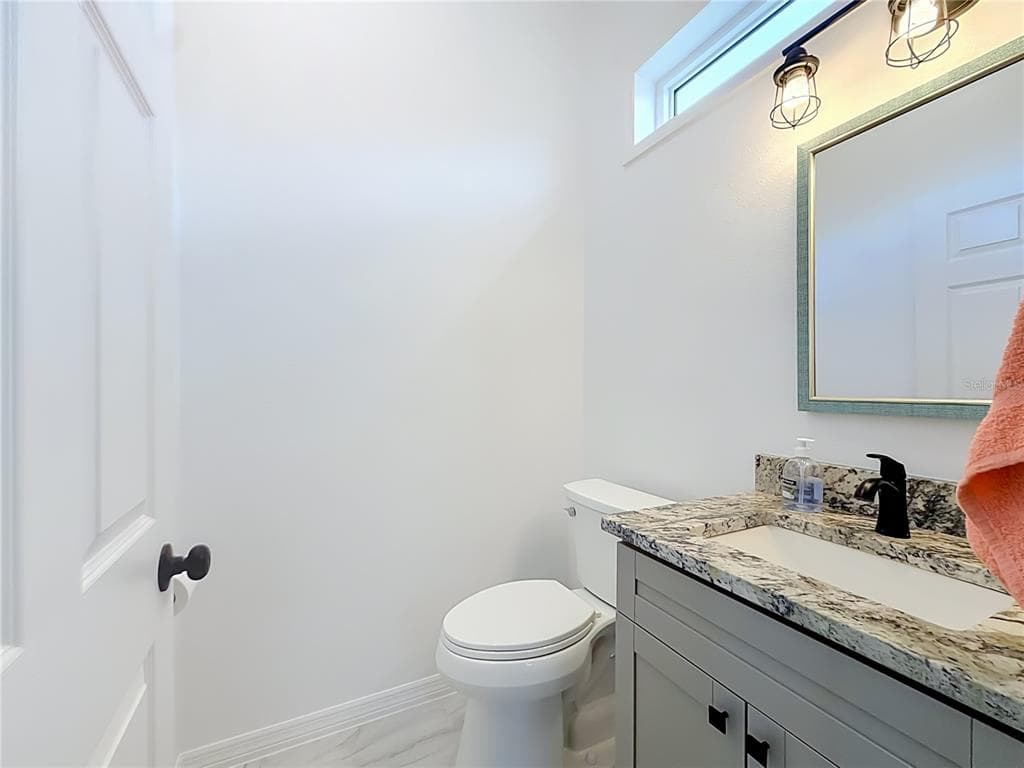 1625 S WALLACE POINT photo 18
