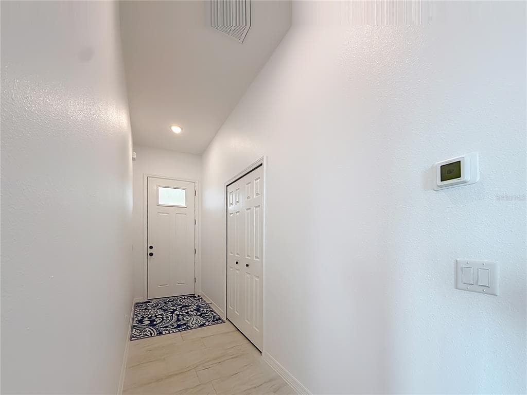 1625 S WALLACE POINT photo 8